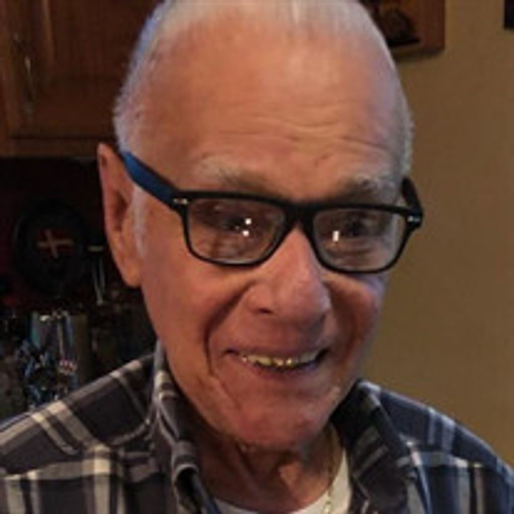 Robert Ruiz Sr.