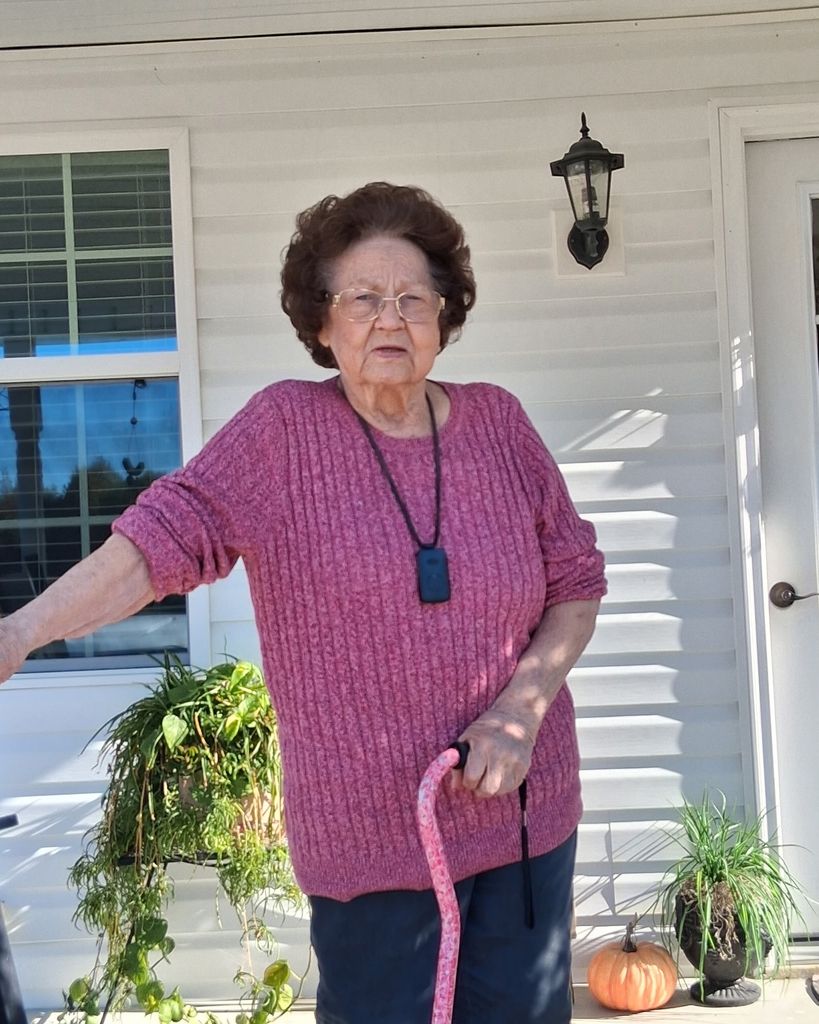 Ann Phillips Anderson Profile Photo