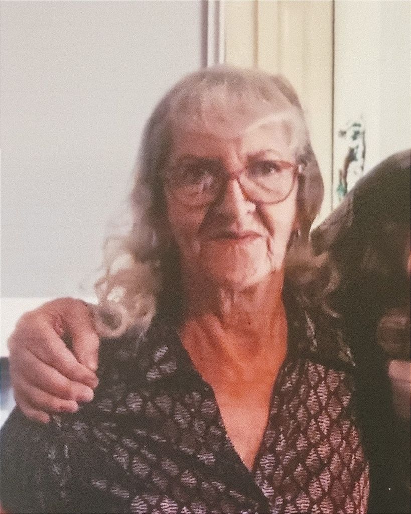 Carolyn Jessie Decker