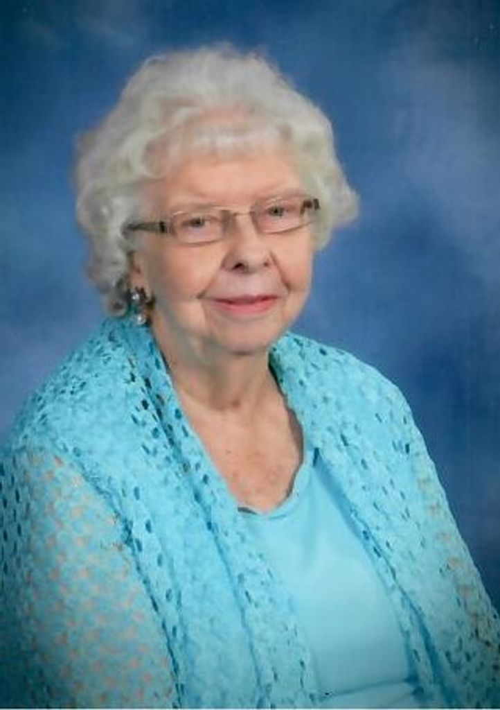 Betty Holland Profile Photo
