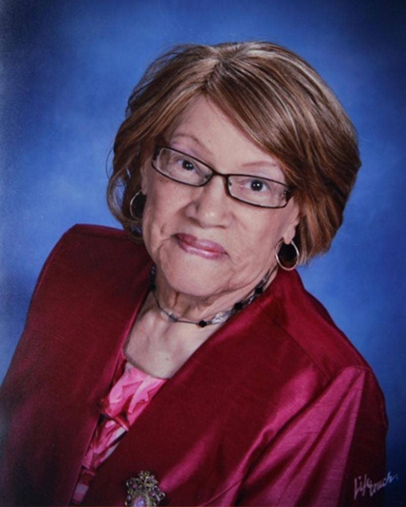 Molly B Brown Profile Photo