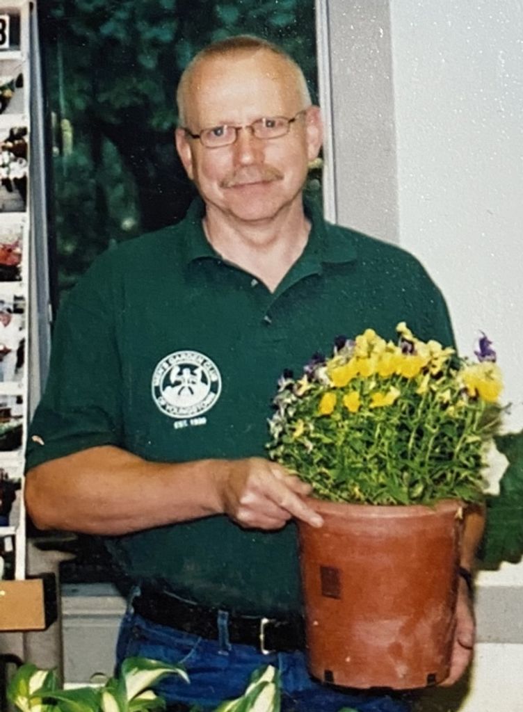 Daniel Burns