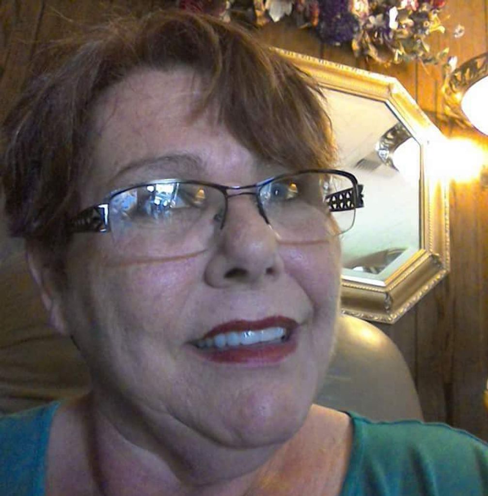 Angela Menard Profile Photo
