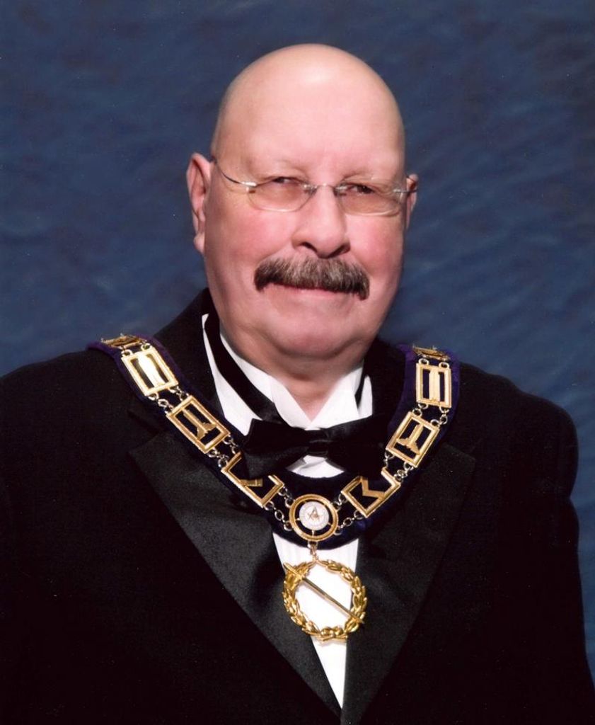 Bruce Snelson