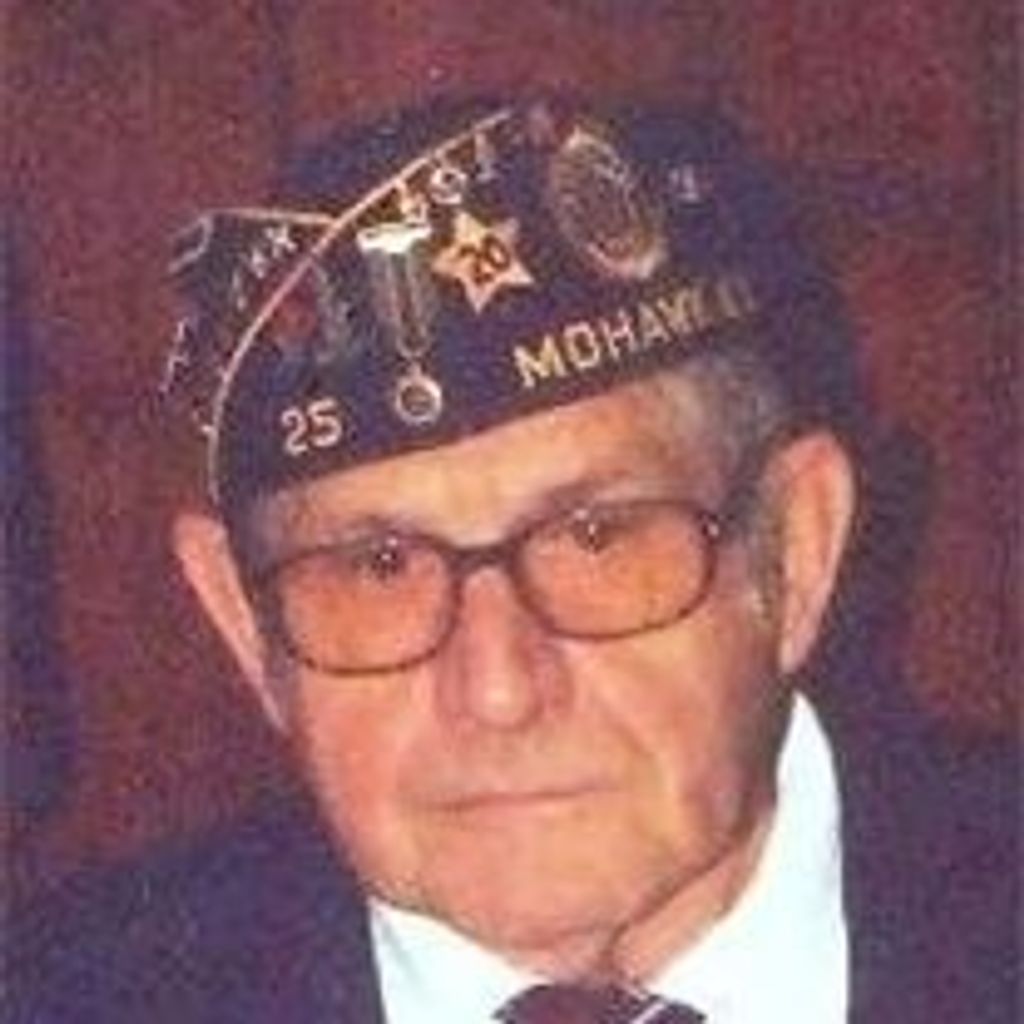 Robert J. "Bob" "Squeak" Spellicy