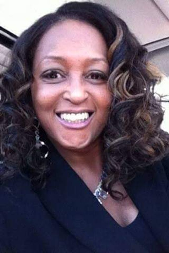 Ms. Vynessa Robinson Profile Photo