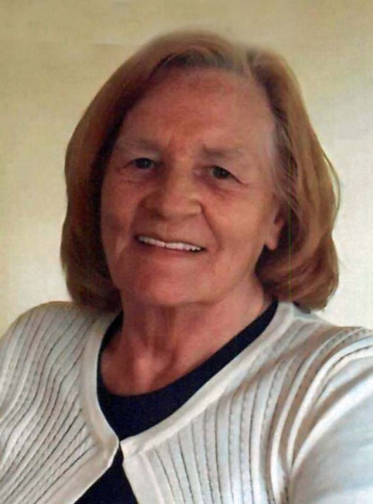 Darlene Marie Collom Profile Photo
