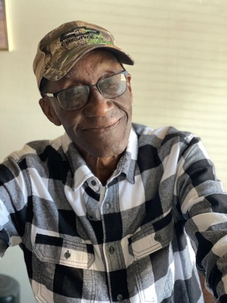 Mr. Robert Lee Brown Profile Photo