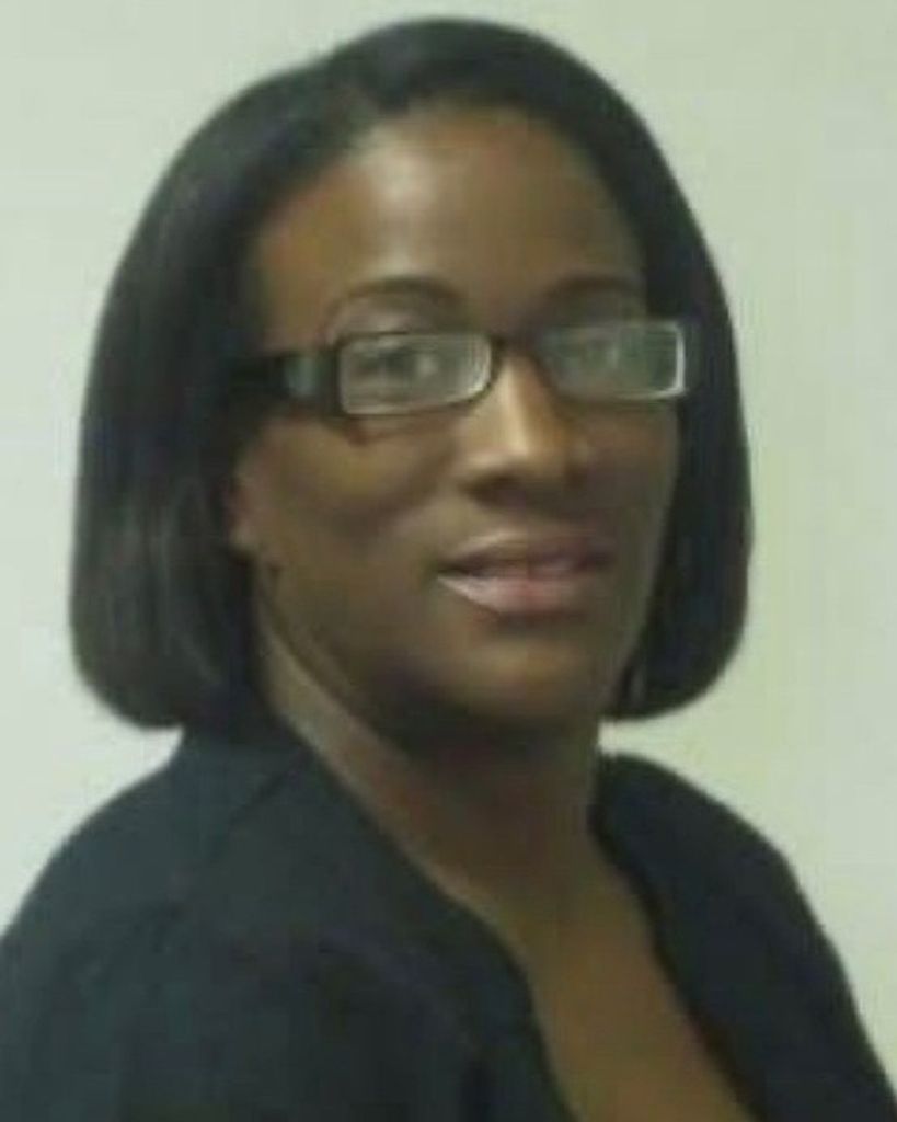 Angela Elzy Profile Photo