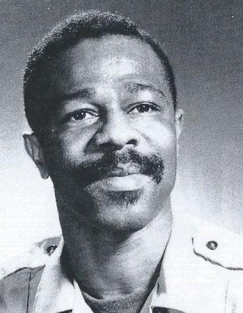 Larry E. Johnson Sr.