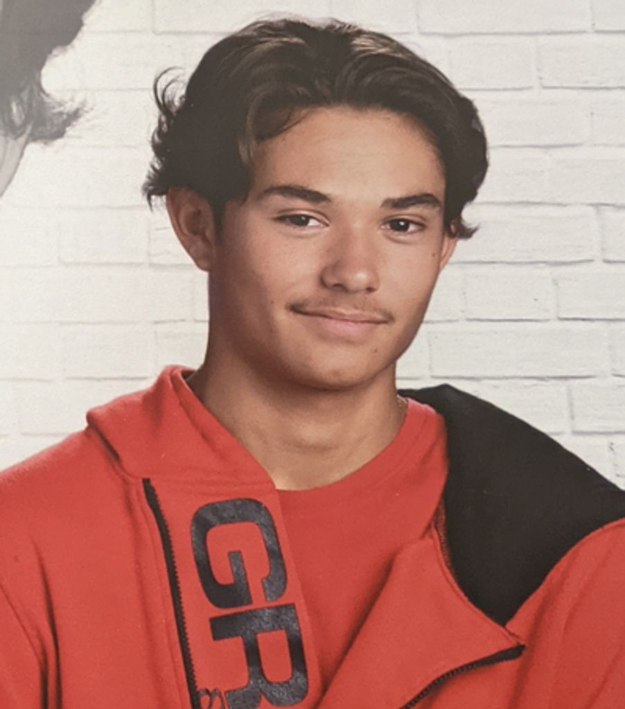 Zacarias Castaneda-Giannino Profile Photo