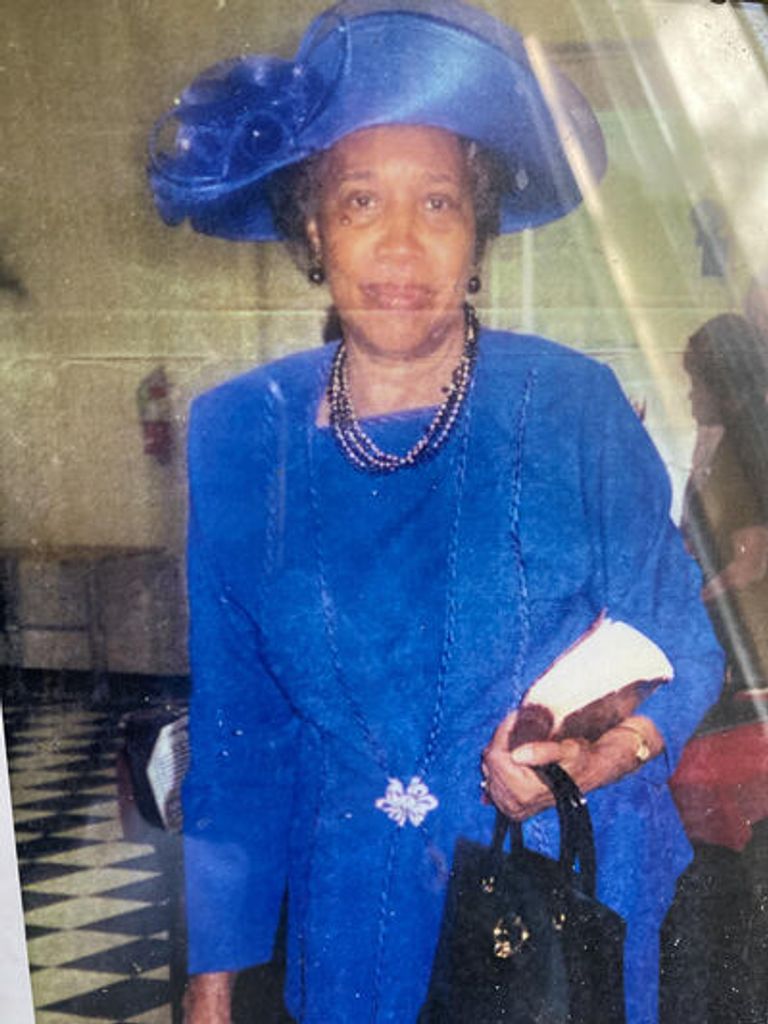 Mrs. Evelyn P. Nash Profile Photo