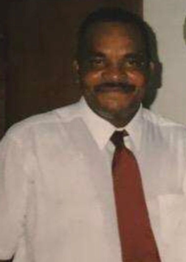 Dennis Sanders Profile Photo