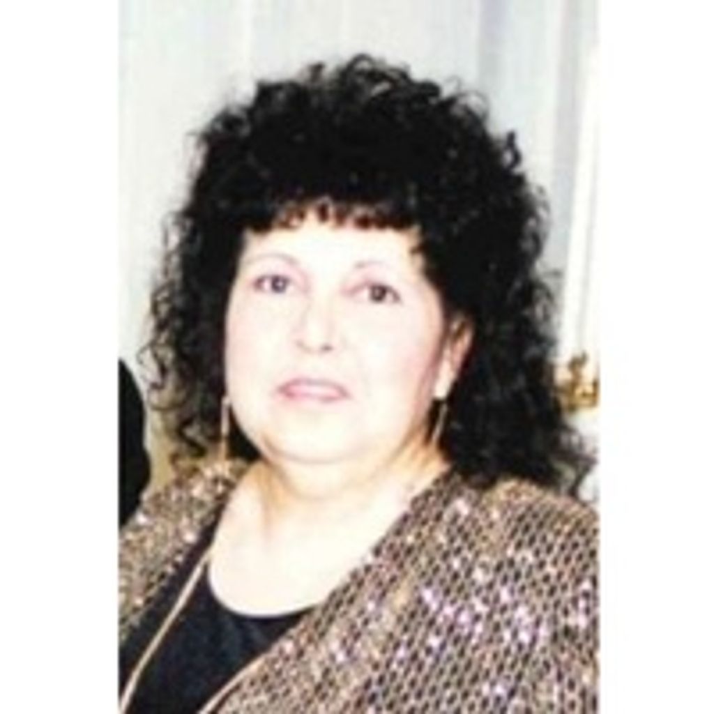 Louise Garza Profile Photo