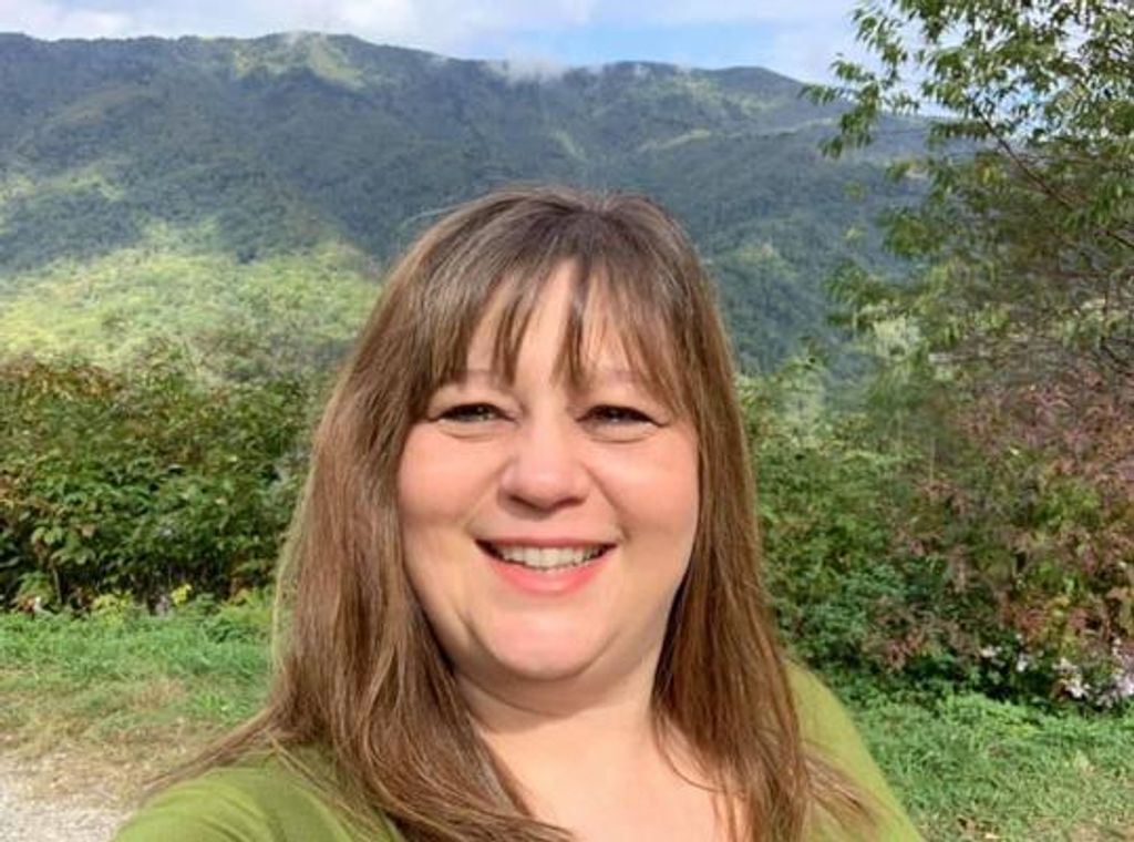 Lisa Stone Profile Photo