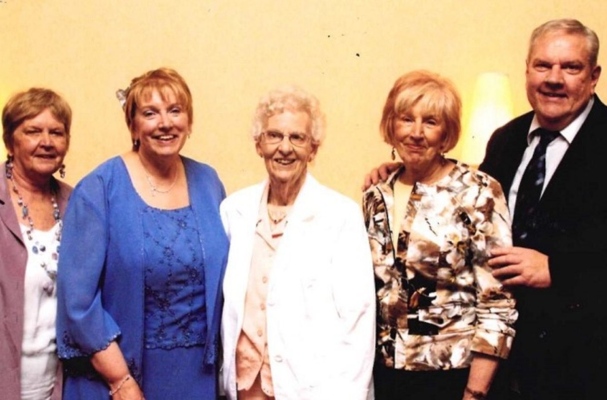 Cover for Billie L. Malott's Obituary