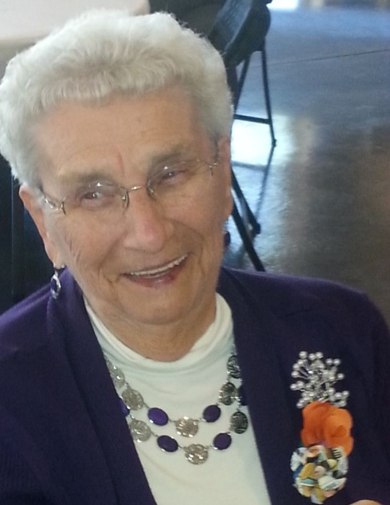 Eleanor Frerichs - Folkerts