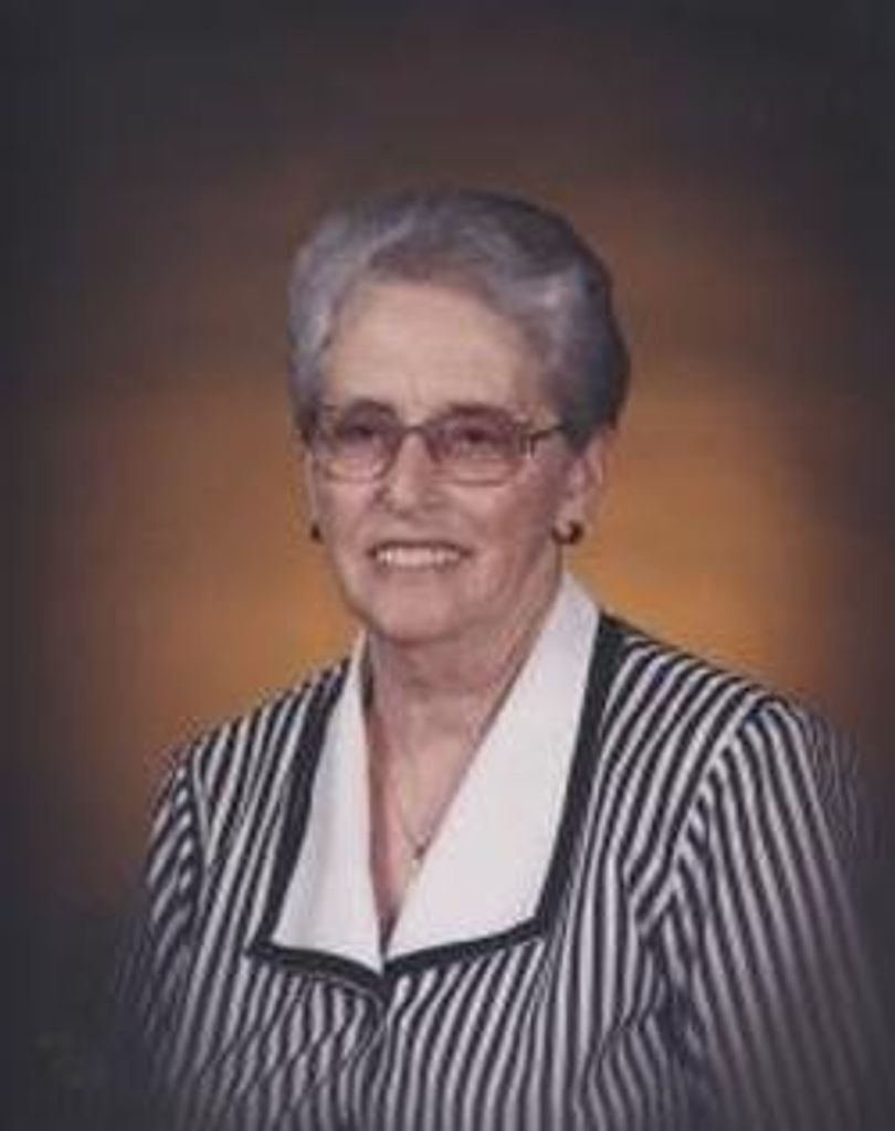 Mary Lou Minich-Davis Profile Photo
