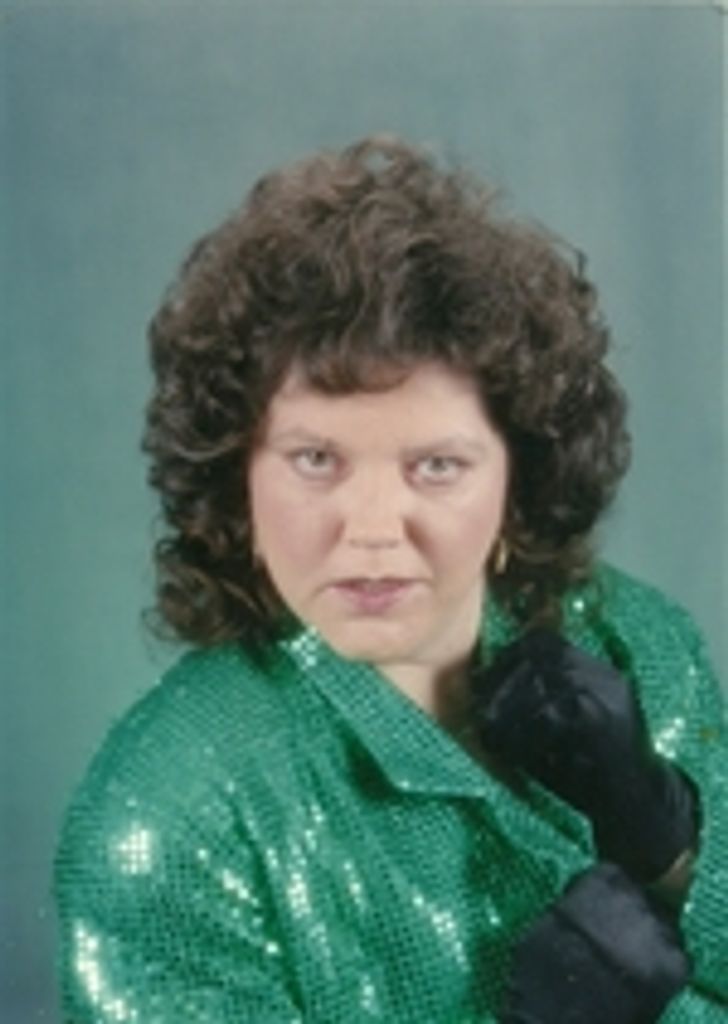 Julie Kay (Harris)  Harris