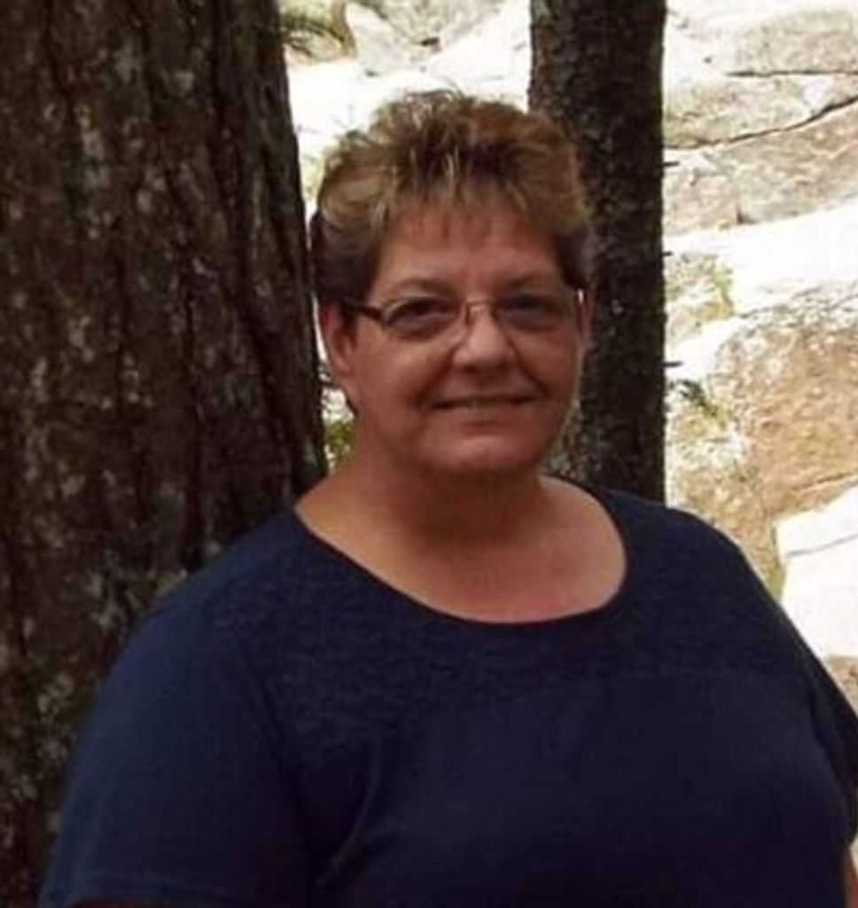 Michelle Warden Profile Photo