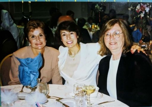 Rebecca Soltanzadeh photo gallery thumbnail 9 of 36