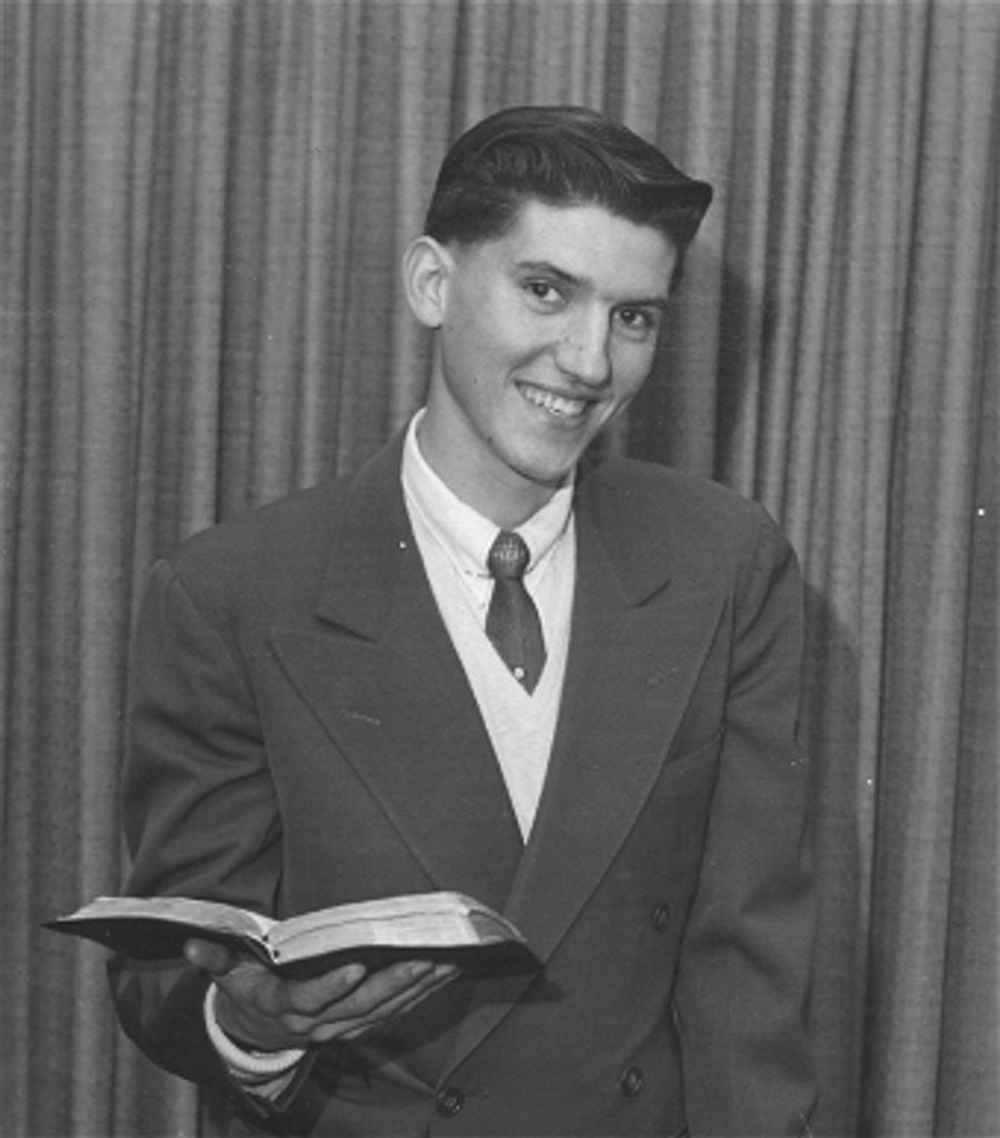 Philip James Mills Profile Photo