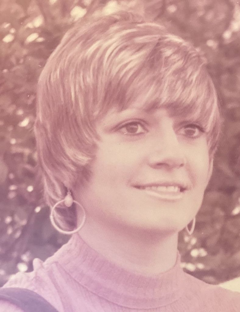 Lagwenn "Gwen" Lazenby Profile Photo