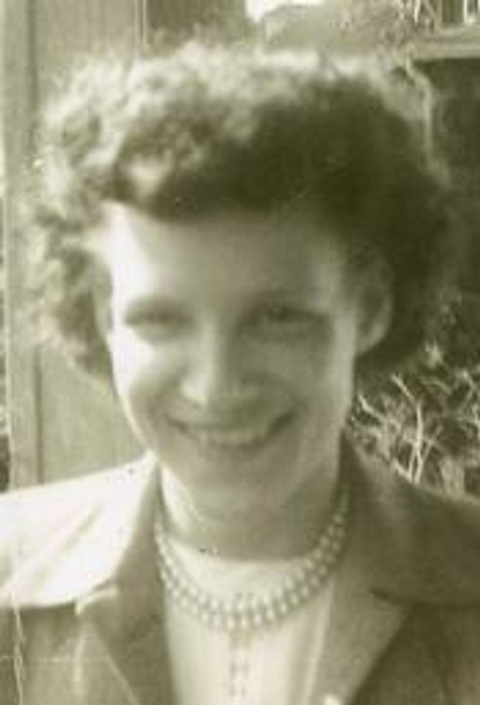 Bertha (Williams) Strout