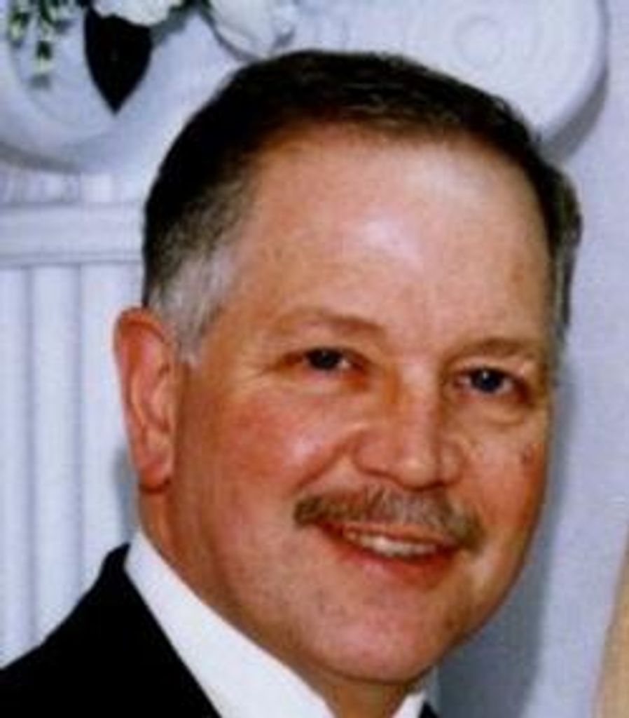 Robert R "Bobby" Mcelroy