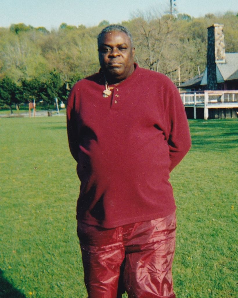 Yves "Papa" Zamort Profile Photo