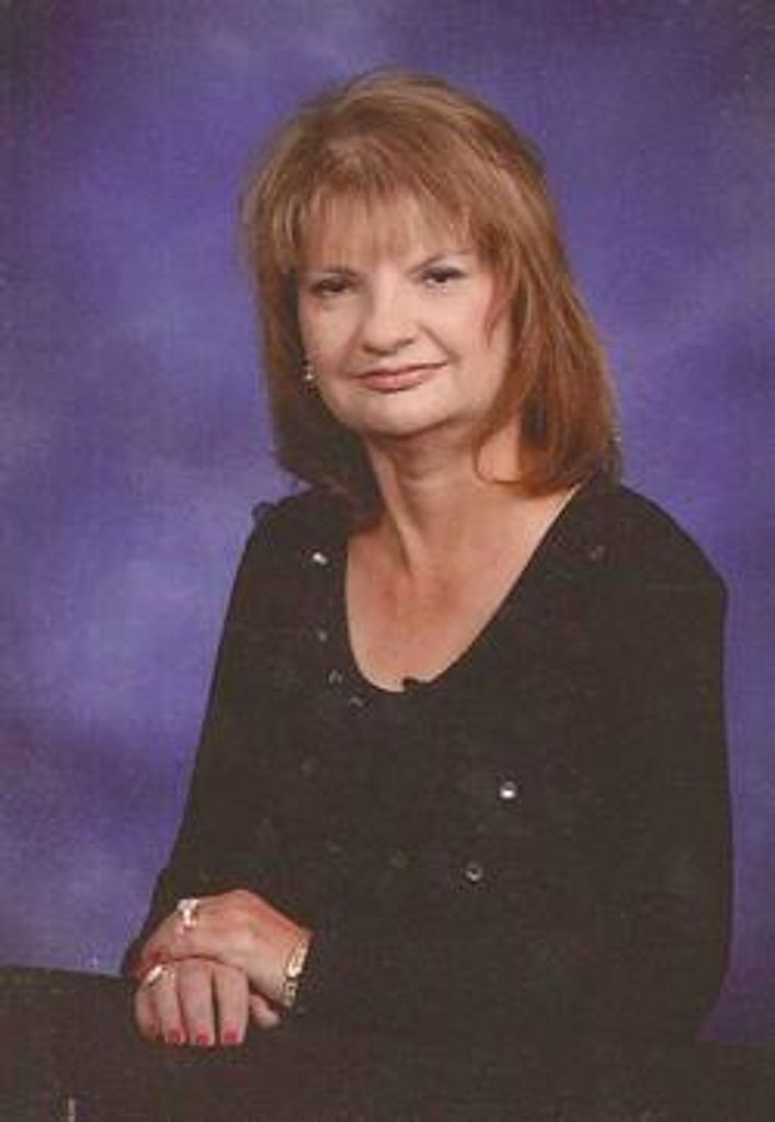 Louann Hurst Leach