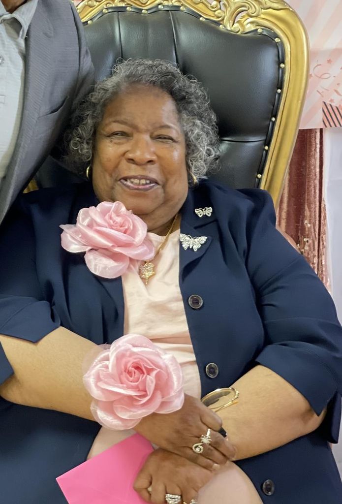 Josephine Holmes Profile Photo