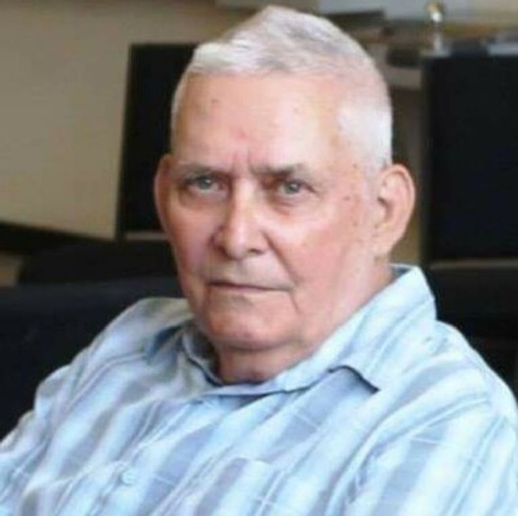 Kennard "Kenny" Baker Sr.