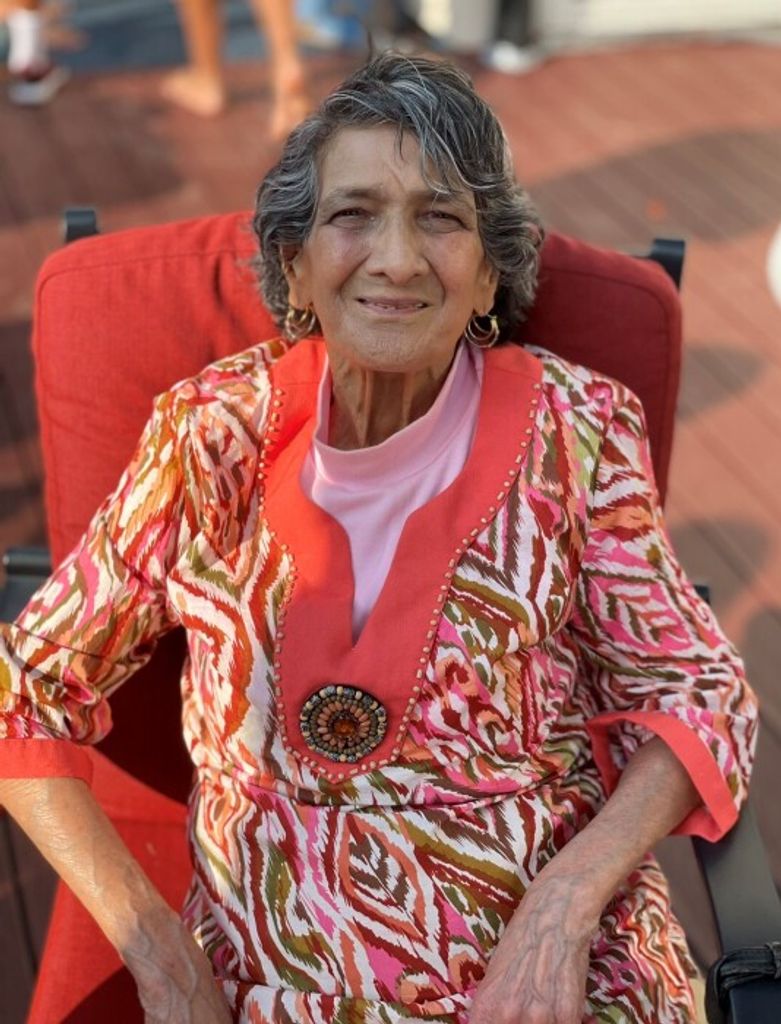 Vera V. Macdonald