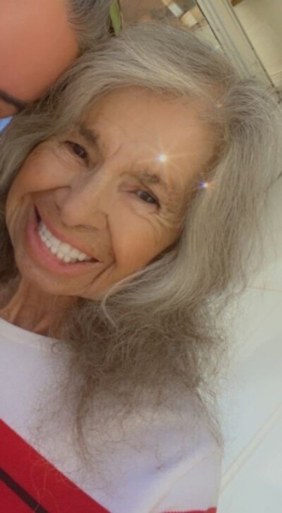 Sophie G. Philips Profile Photo