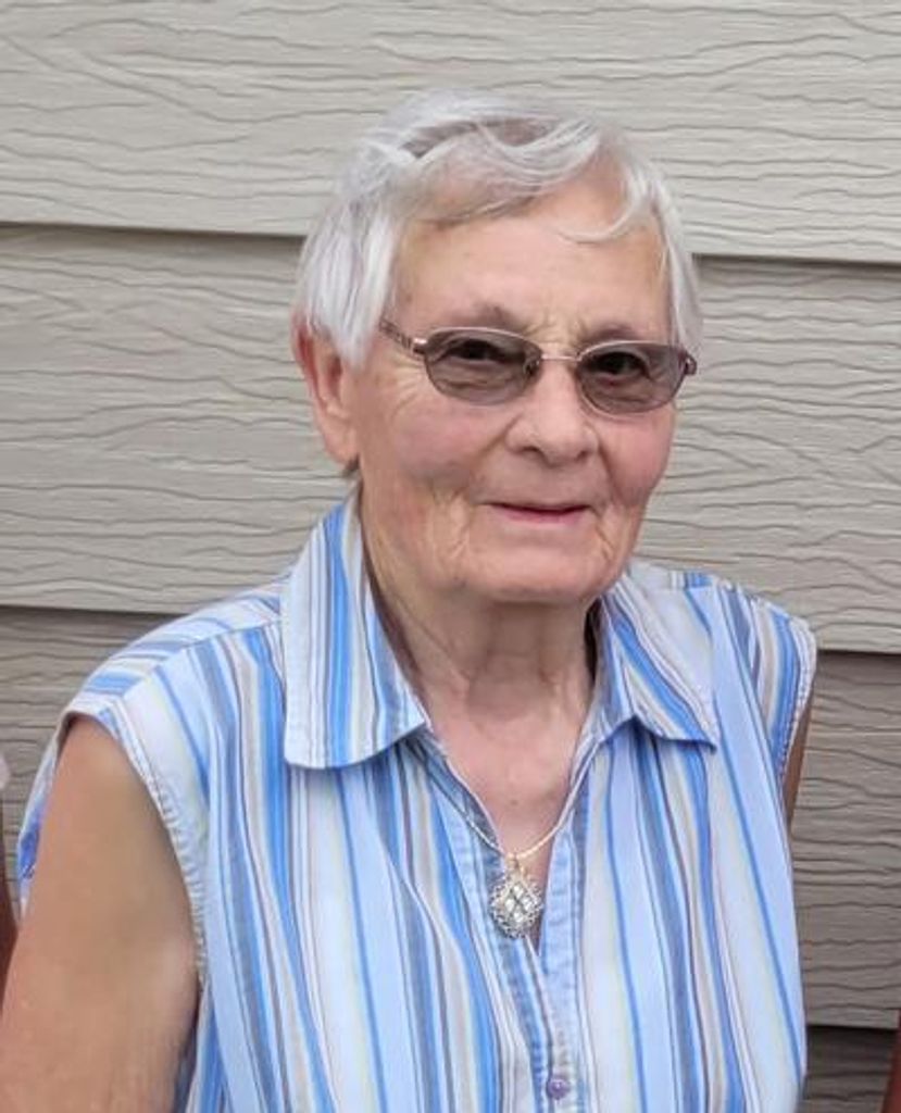 Violet Meidinger Profile Photo