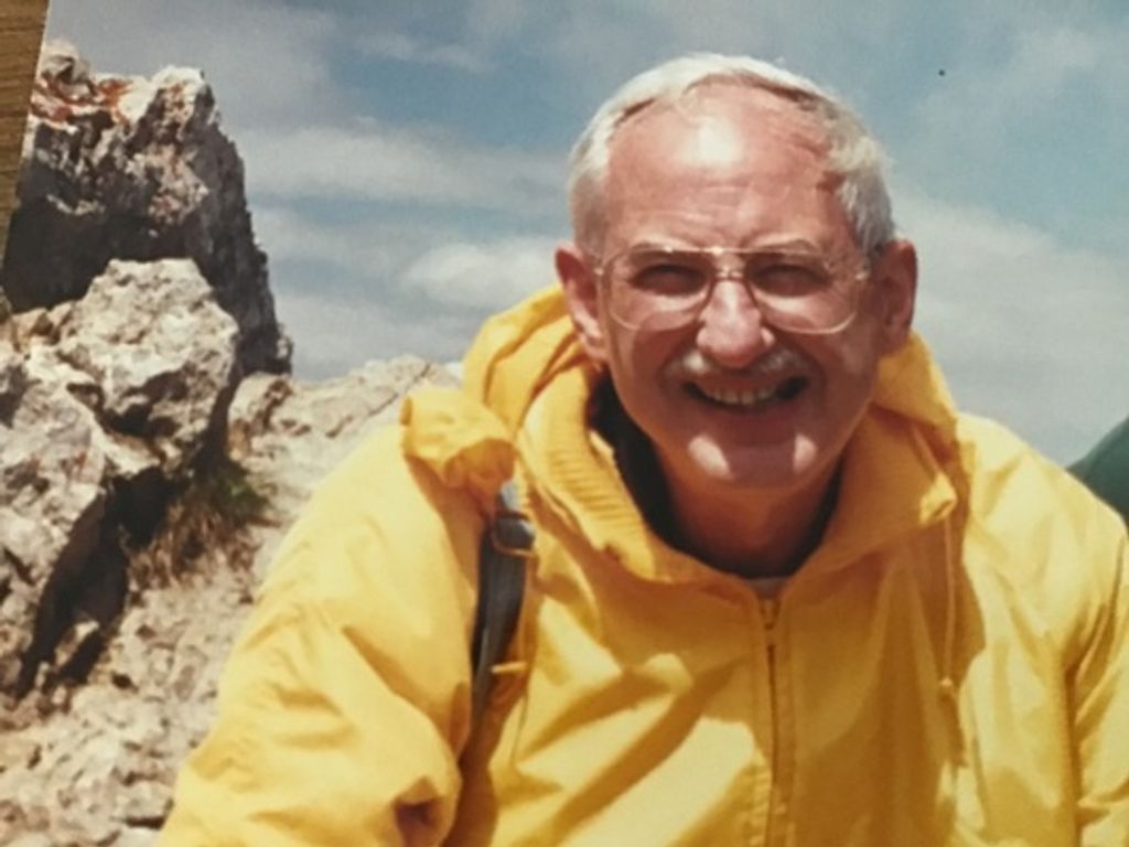 Alexander Simpson Robertson Jr. Profile Photo