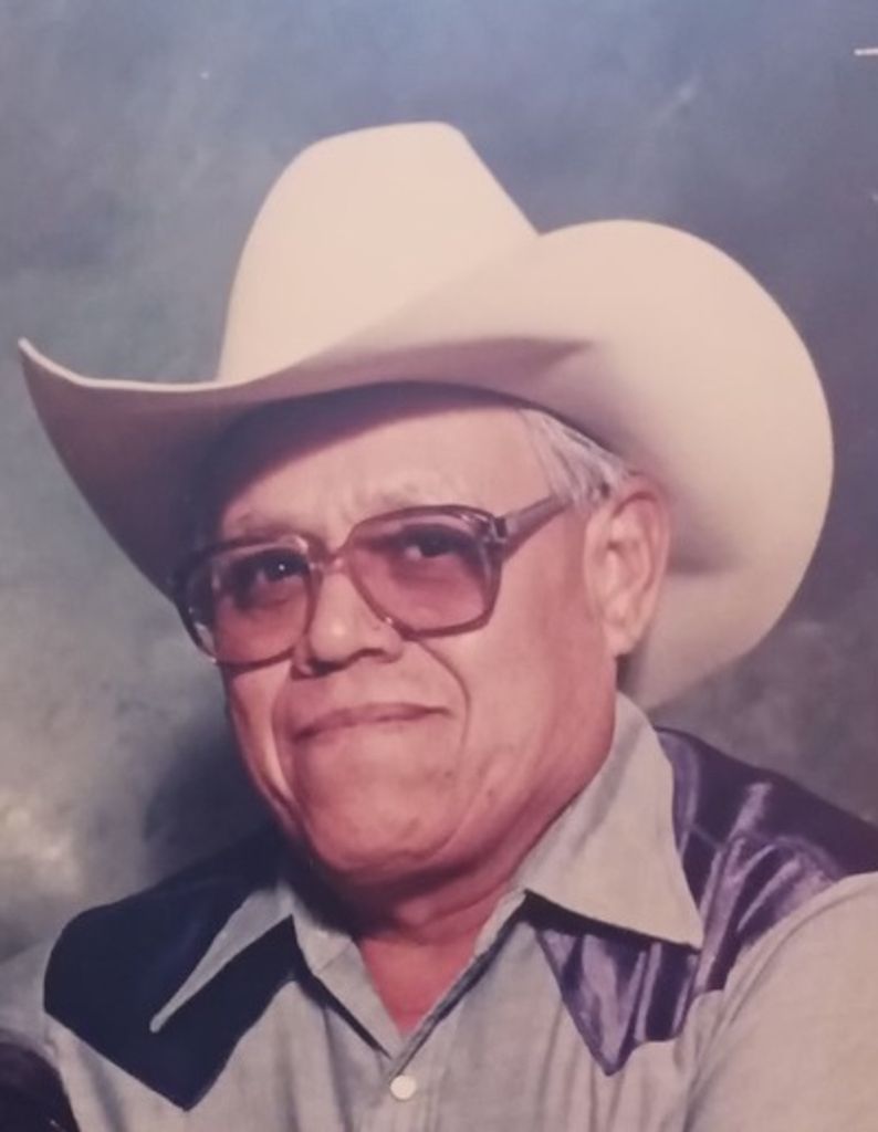 Luis R. Munoz