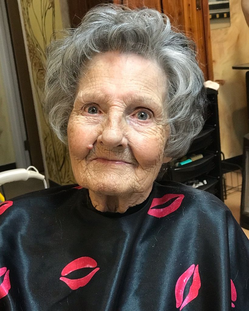 Dolores Lamberth