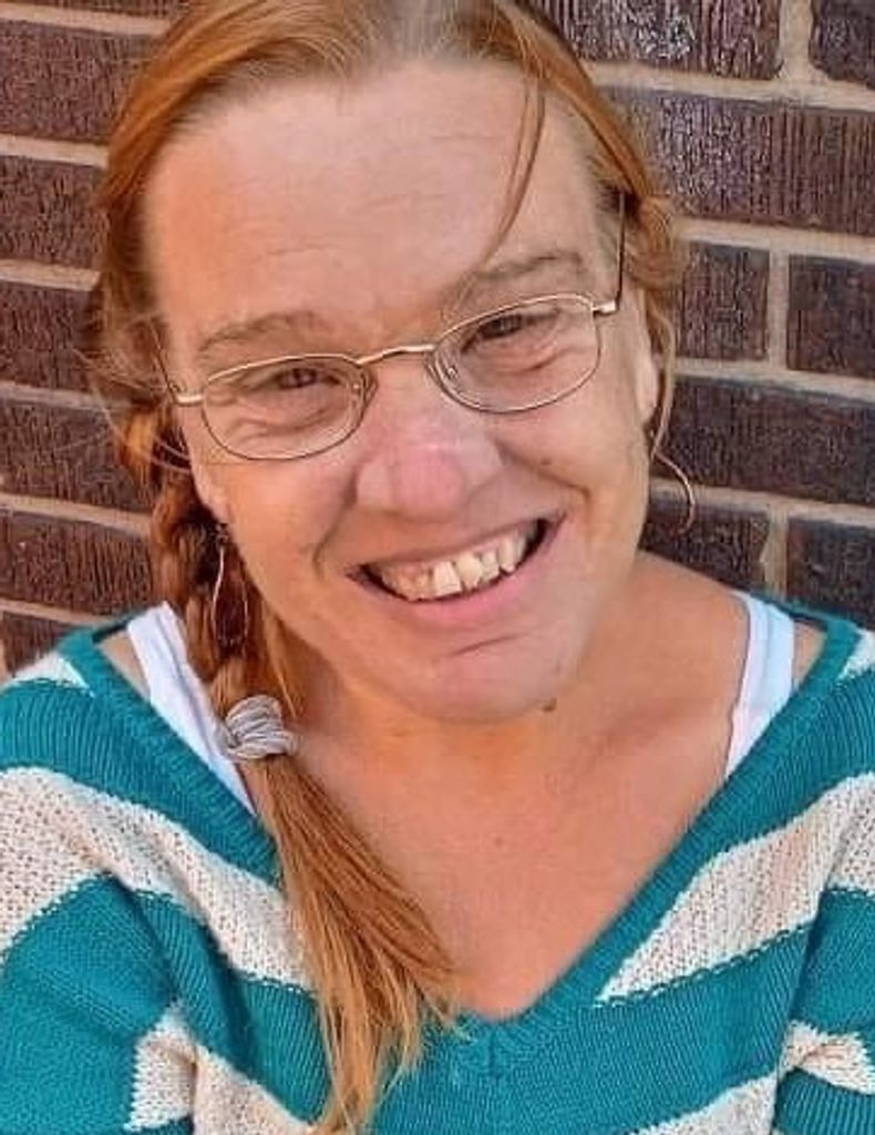 Rebecca Plaxco Profile Photo