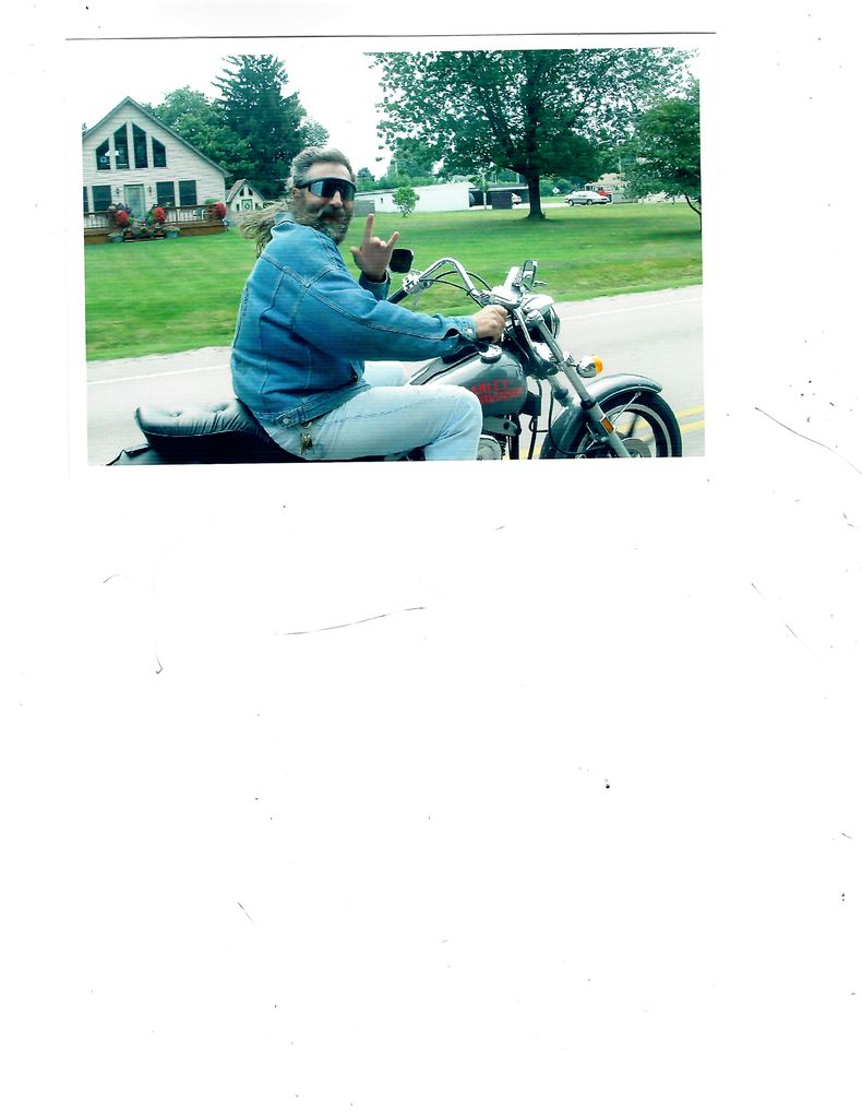 Robert L. "Moe" "Bob" Williams Profile Photo