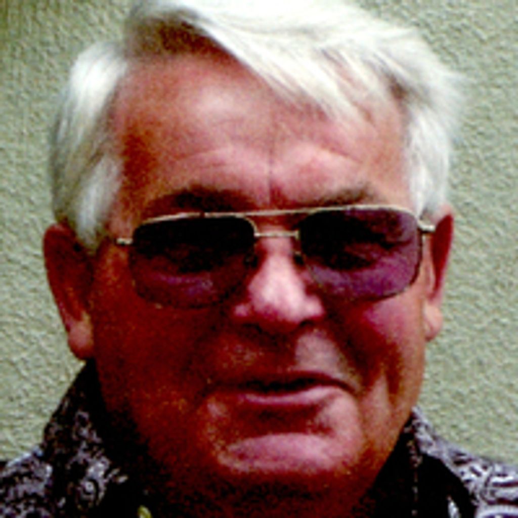 Robert  "Bobby" Toland