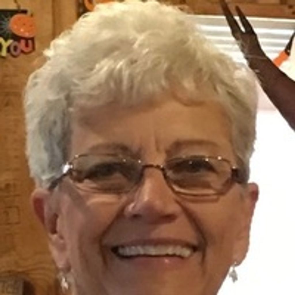 Carolyn Marie Schmitz