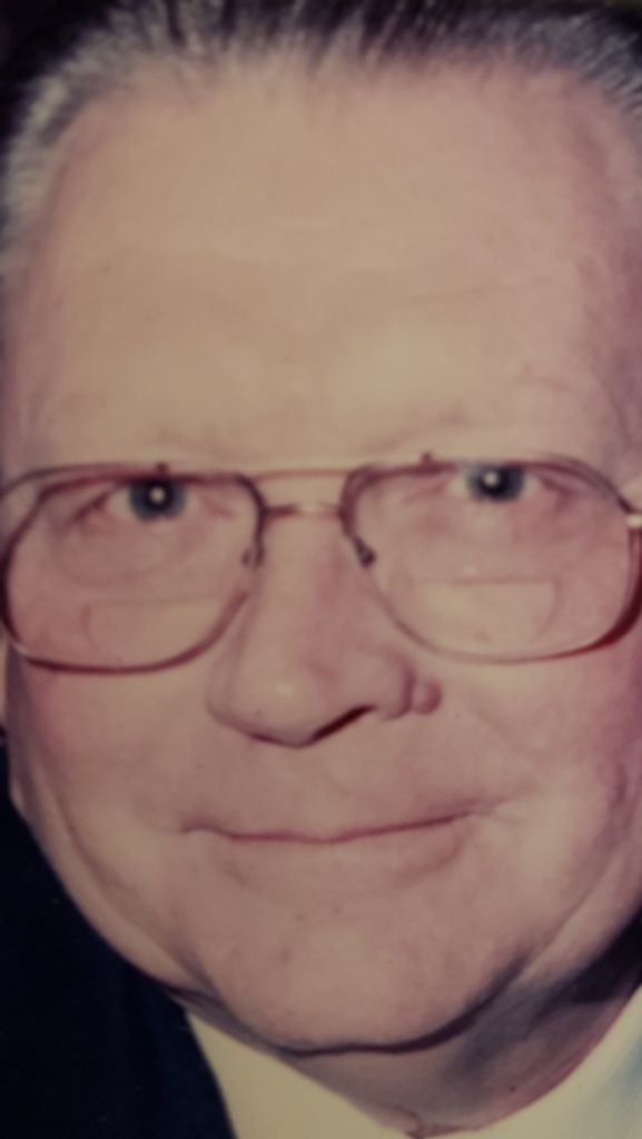 Gilbert Hefner