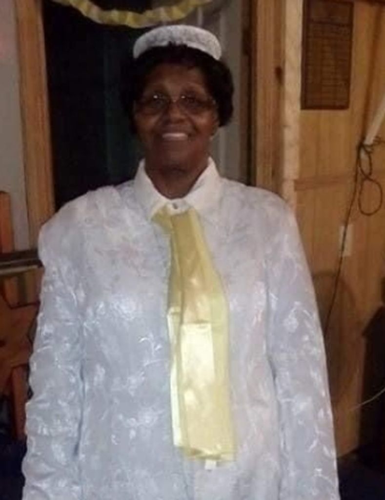 Pastor Edith Gray (Wright)