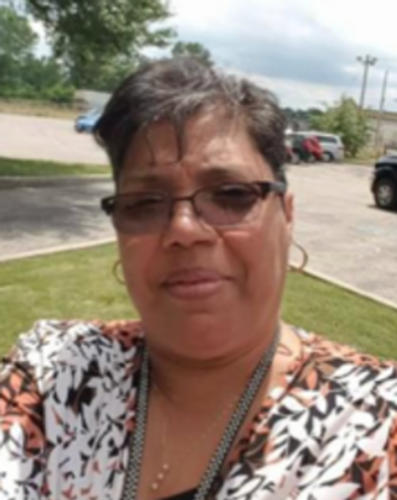 Lisa (Maness)  Whitaker Profile Photo