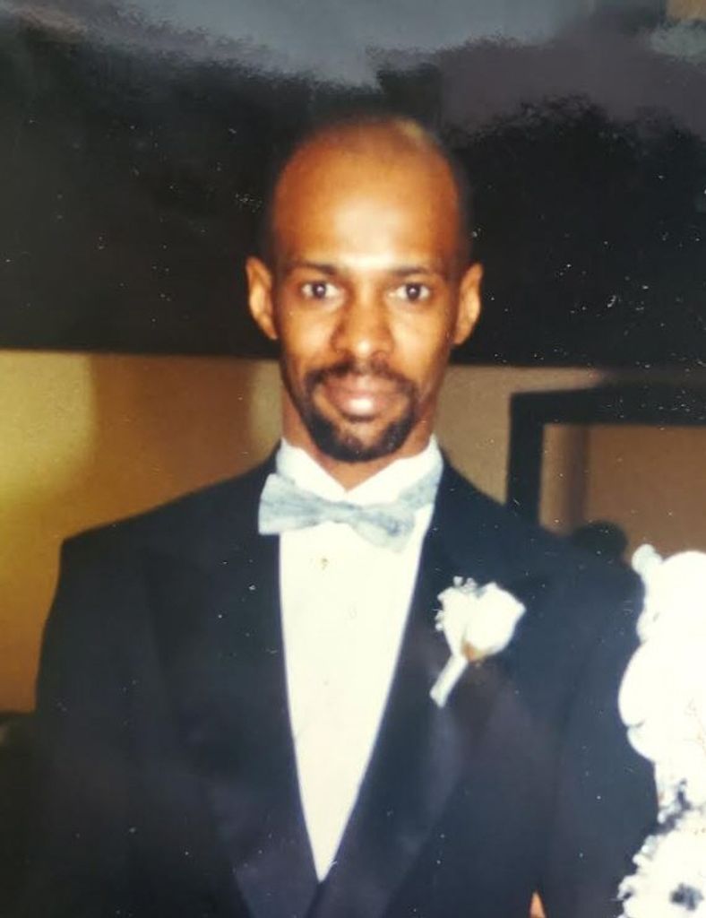 Isadore Lloyd Profile Photo