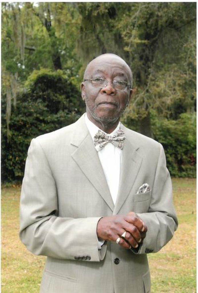 Emanuel Holmes, Jr. Profile Photo