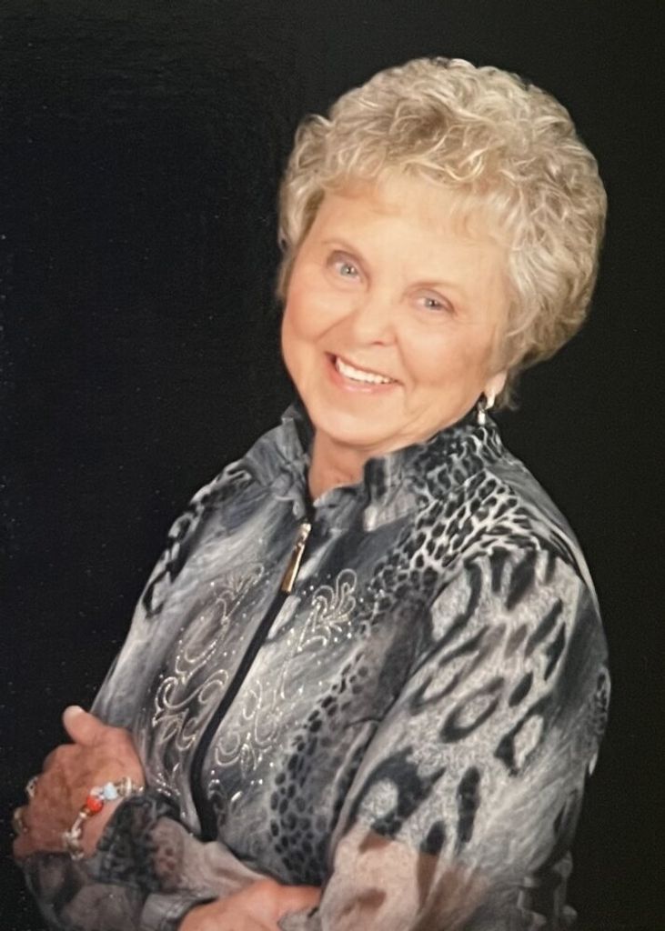 Maxine  Bartels