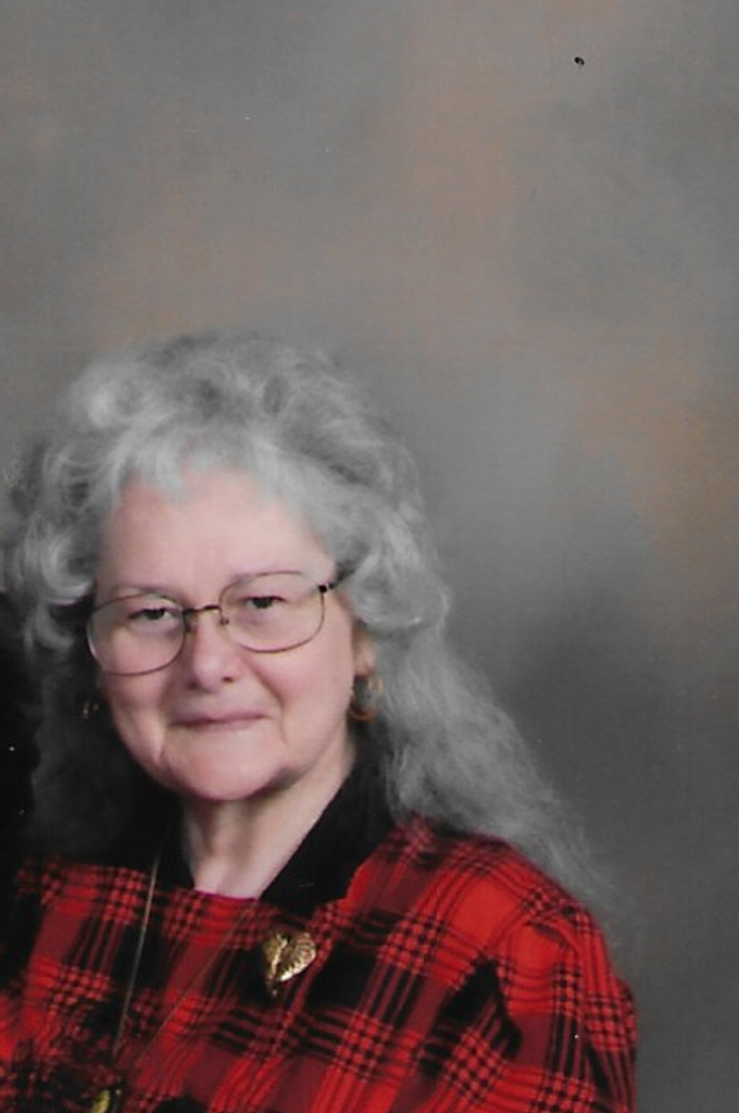 Eulita Kay (Holton)  Fountain Profile Photo